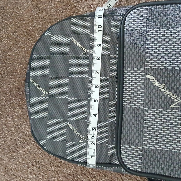 NWOT Journeyman checker print canvas backpack - Picture 9 of 10